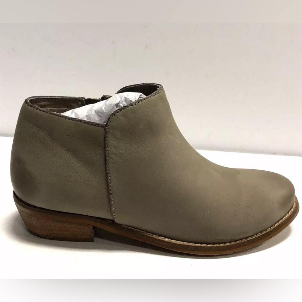 Softwalk Rocklin Womens Bootie Grey Size 6N